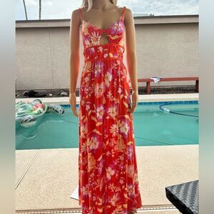 Free People
Free People Wisteria Maxi Pop Combo